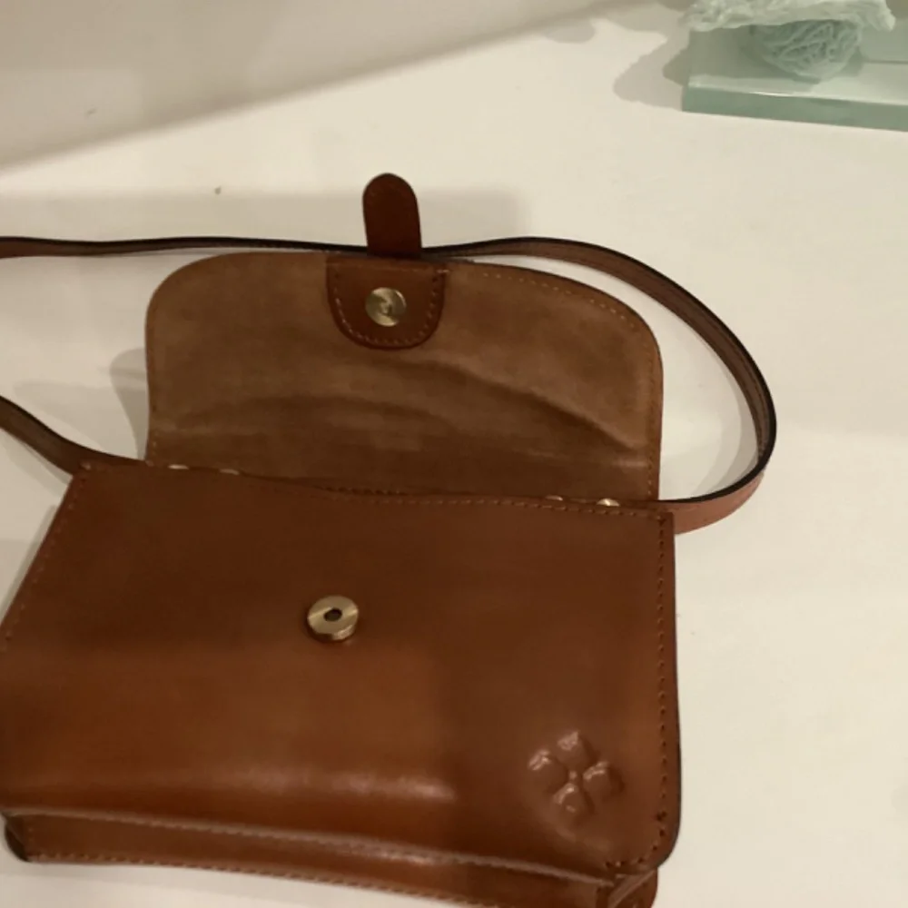 REDUCED NWT PATRICIA NASH BROWN LEATHER MAP SMALL CROSS BODY PURSE BAG